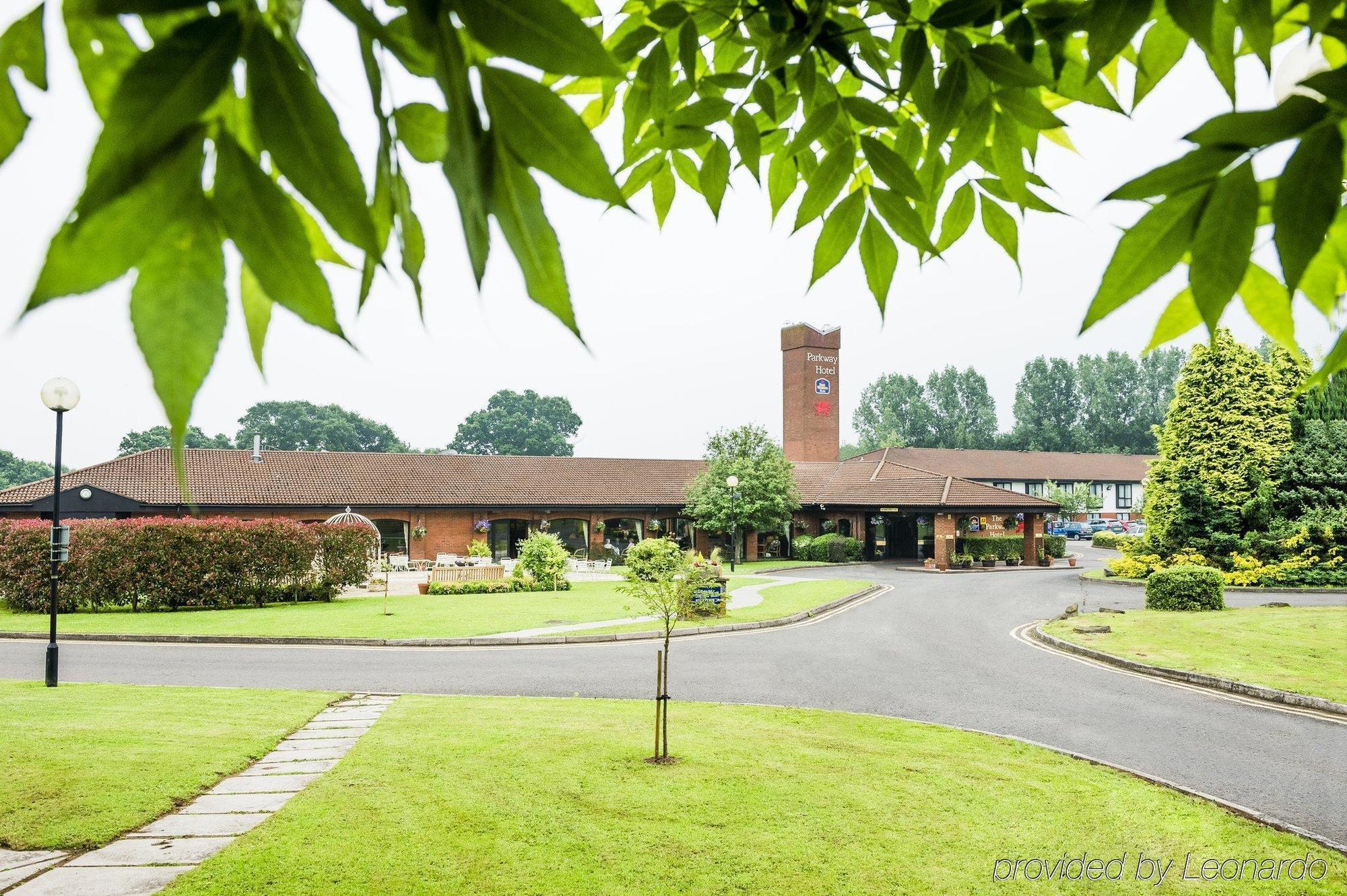 Parkway Hotel & Spa Cwmbran Ngoại thất bức ảnh