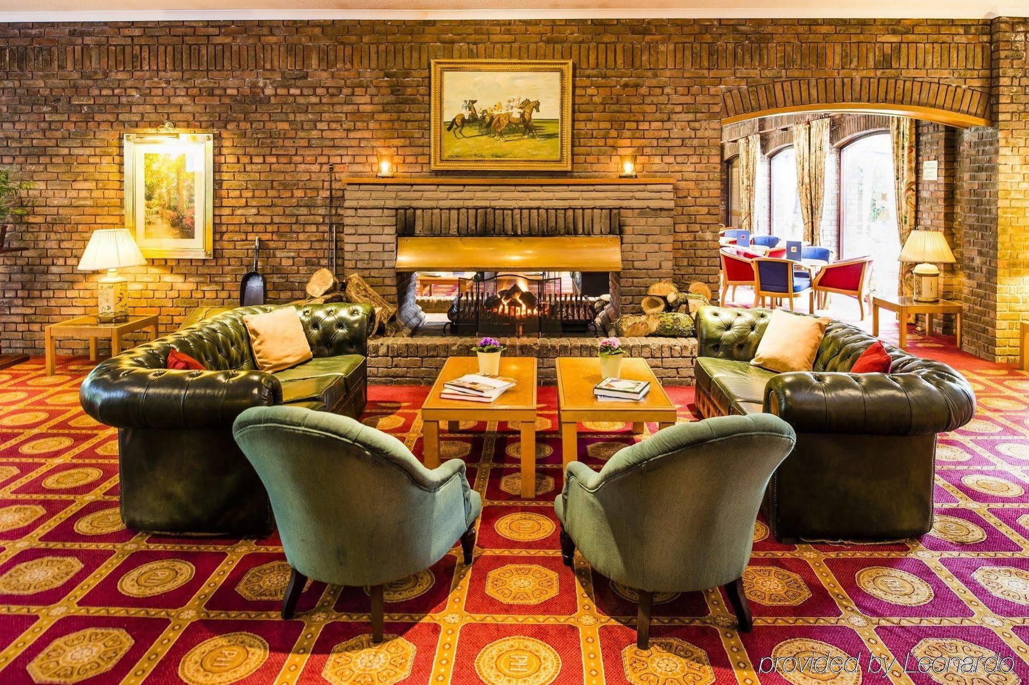 Parkway Hotel & Spa Cwmbran Ngoại thất bức ảnh