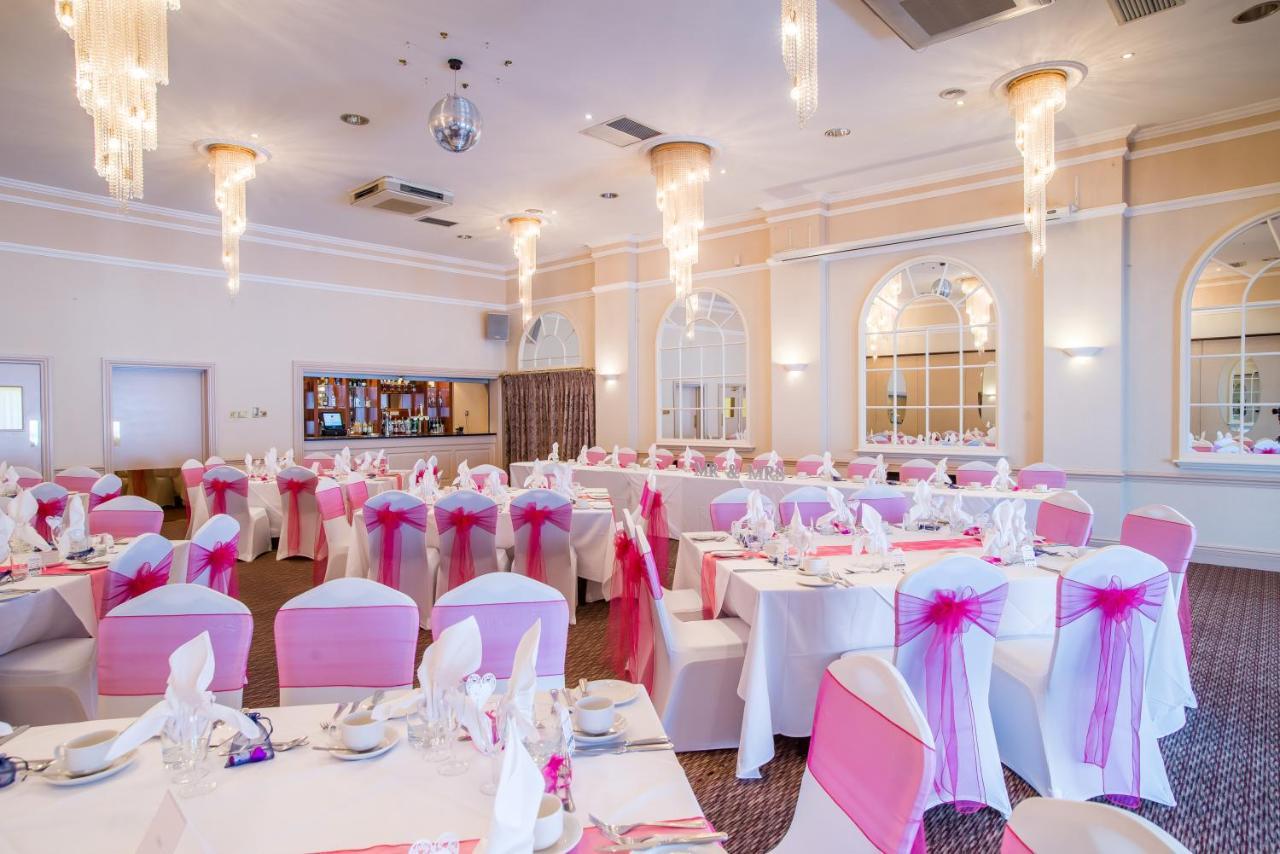 Parkway Hotel & Spa Cwmbran Ngoại thất bức ảnh