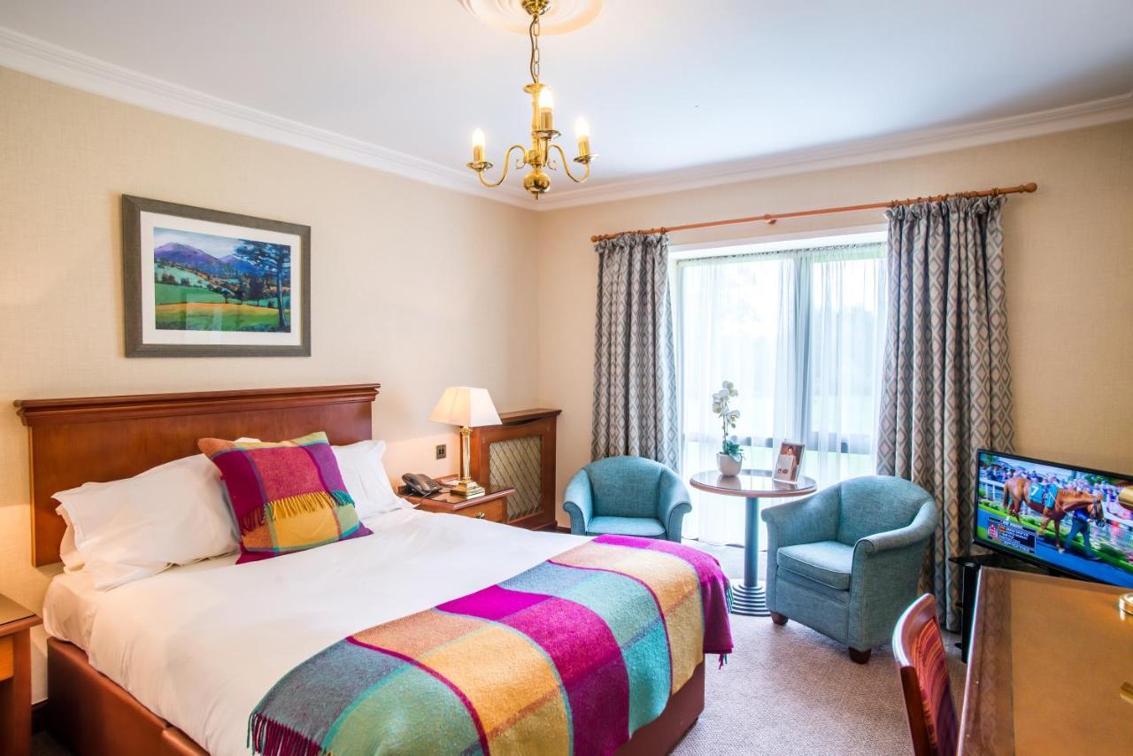 Parkway Hotel & Spa Cwmbran Ngoại thất bức ảnh